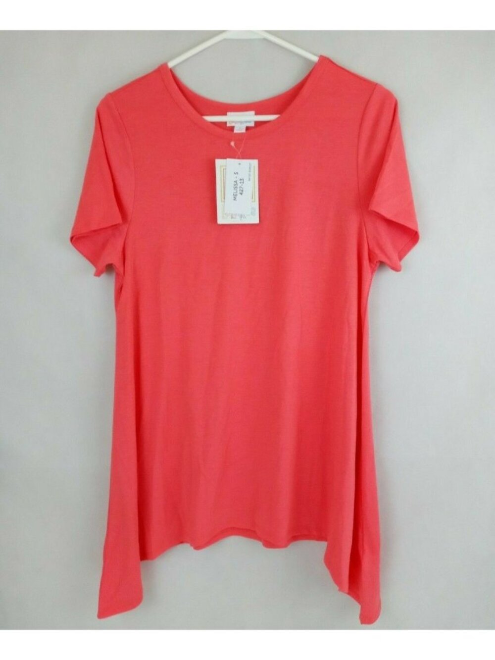 NWT LuLaRoe Melissa Solid Pink Shirt Shark Bite Size Small